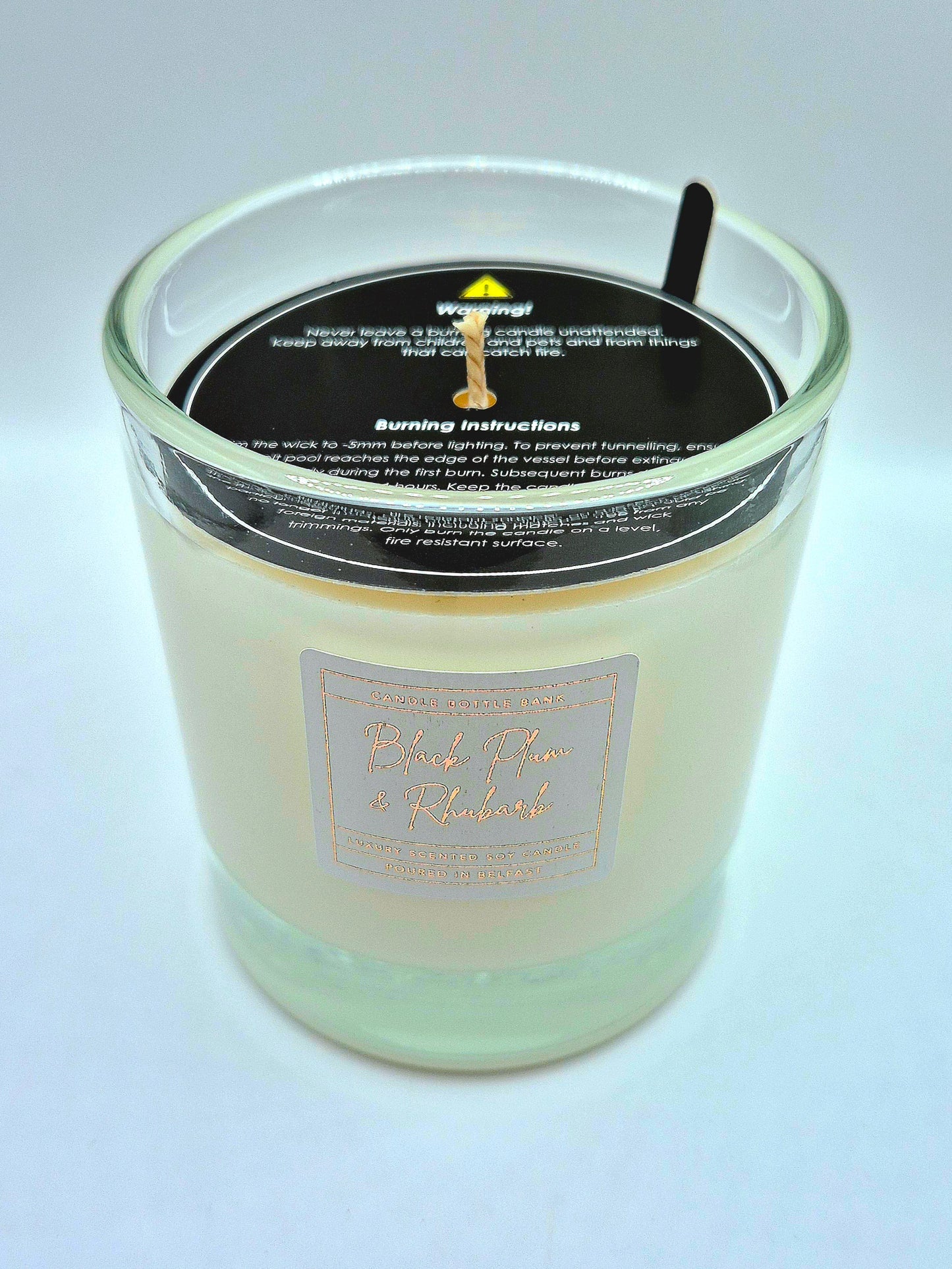 Black Plum & Rhubarb Soy Wax Candle (30cl)